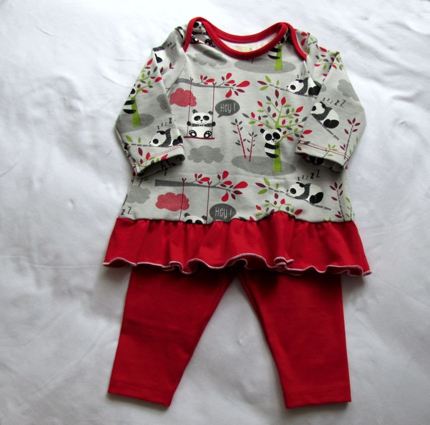 Kleidchen mit Leggins