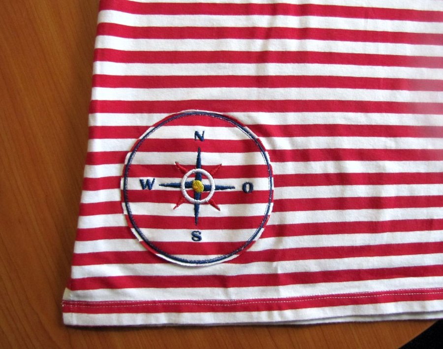 Stickerei auf T-Shirt