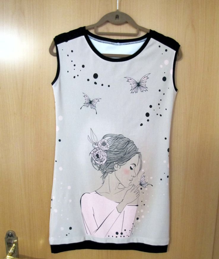 Longshirt mit Paneeldruck